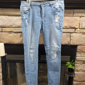 Denim Couture Distressed Skinny jeans Size 13 Juniors